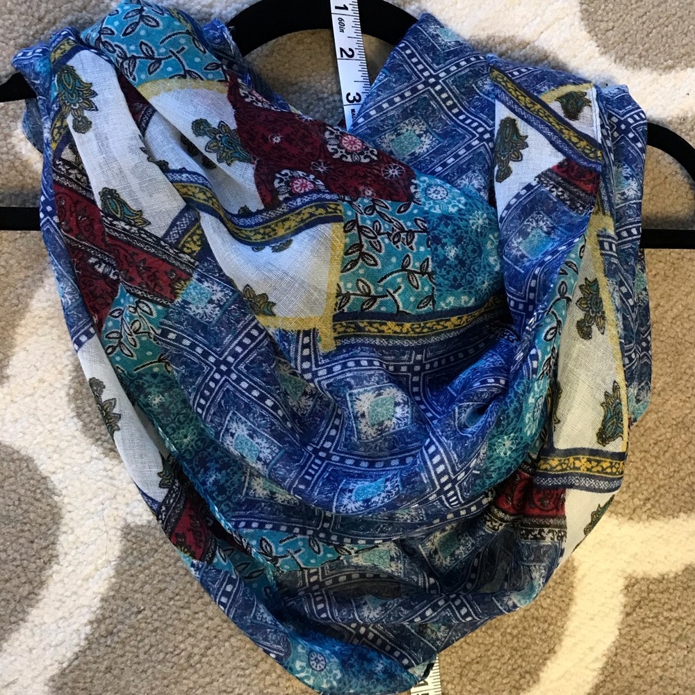 Printed Infinity Scarf - Picture 2 of 3